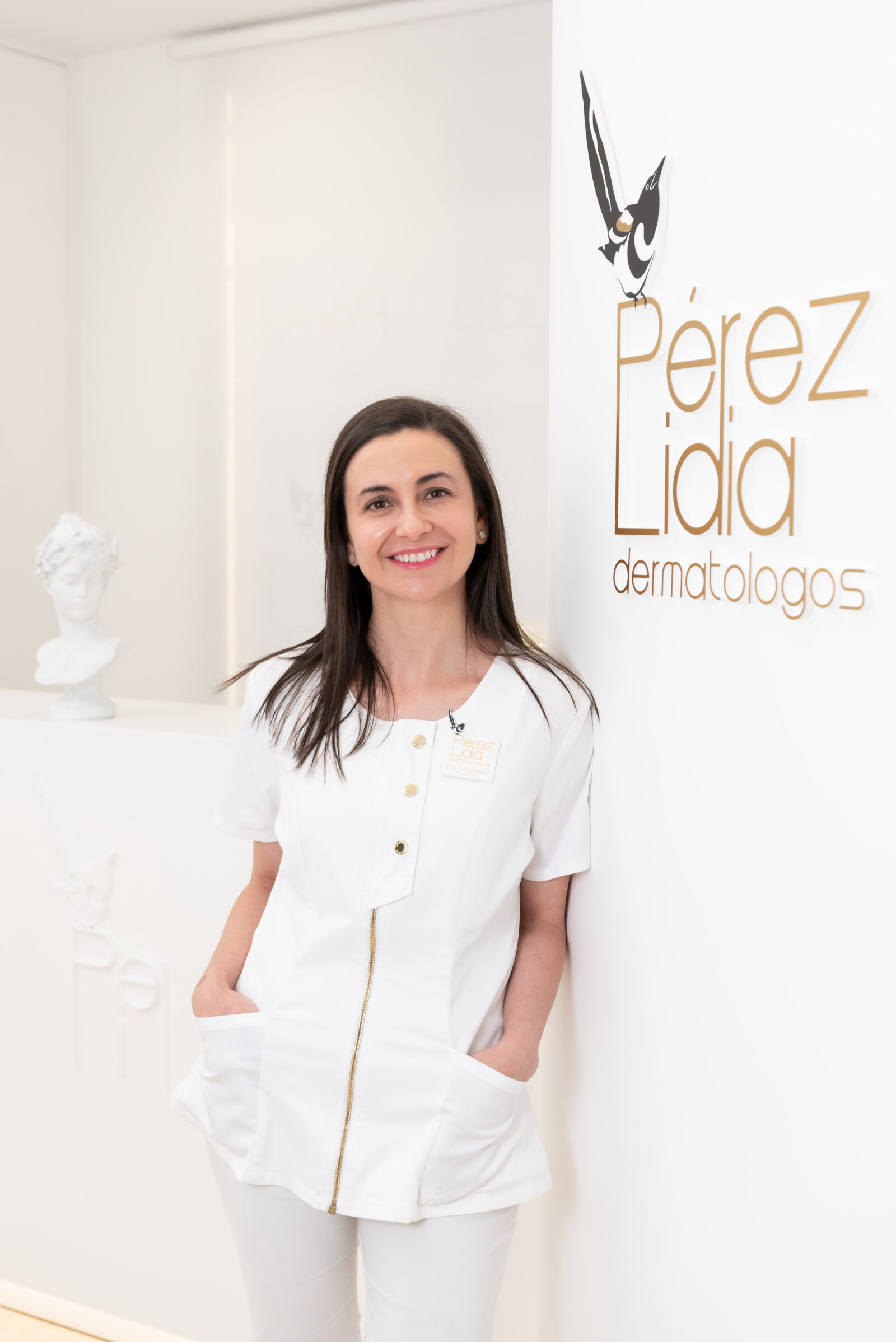 Lidia Pérez dermatólgos. Dra Lidia Pérez dermatologa